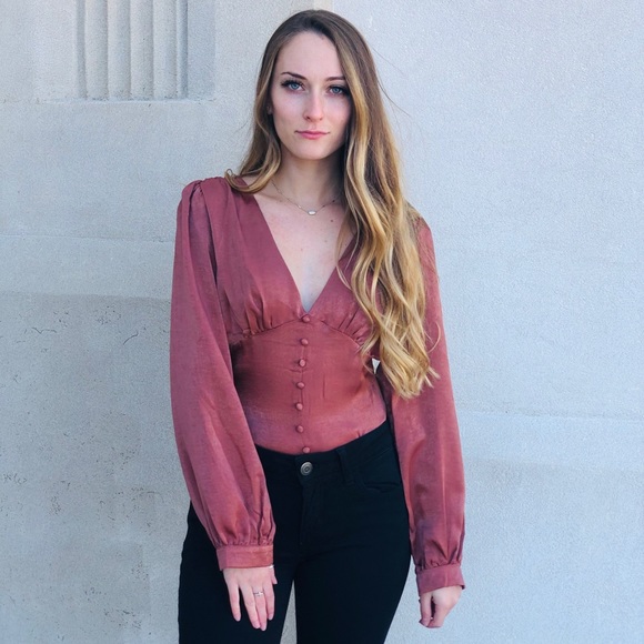 Armora’s | Terracotta Blouse - Picture 3 of 8